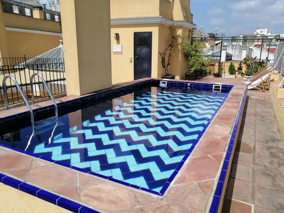 Апартаменты Tourist House Trajano Terraza-Piscina Севилья Экстерьер фото